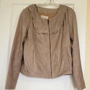 Leather Jacket warm gray color, no scratch no rips, perfect Condition